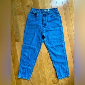 Liz Claiborne 90s mom jeans.